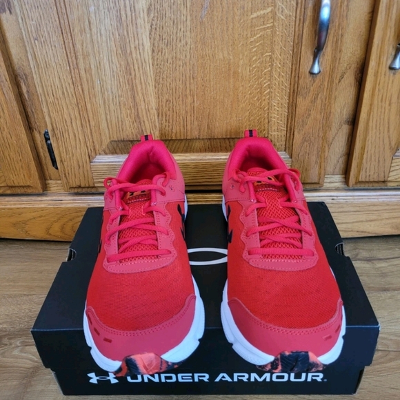 Under Armour Mens Size 11.5 UA Charged Assert 10 Red Athletic Shoe Sneaker NEW - Picture 6 of 10